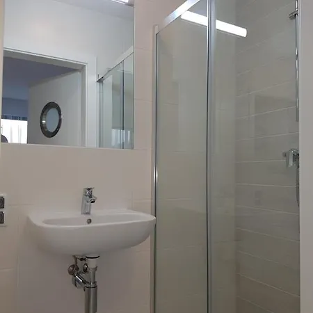 Bed & Breakfast 5 Zmyslow Akademia Wypoczynku Grzybowo (West Pomeranian)