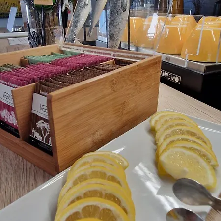 Bed & Breakfast 5 Zmyslow Akademia Wypoczynku 4*